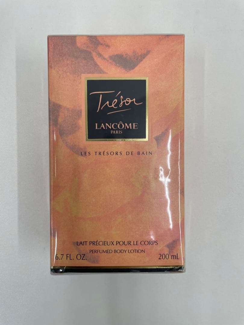 LANCOME  パフュームボディローション 200ml　24100009-4