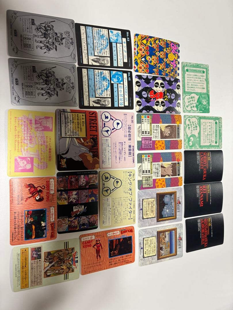 アニメキャラクターなど ホロ加工 トレーディングカード 23枚セット