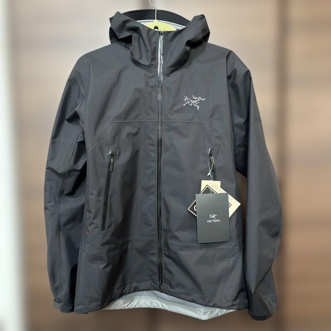 新品未使用　アークテリクス　ベータジャケット　ブラック　メンズS 保証書付き