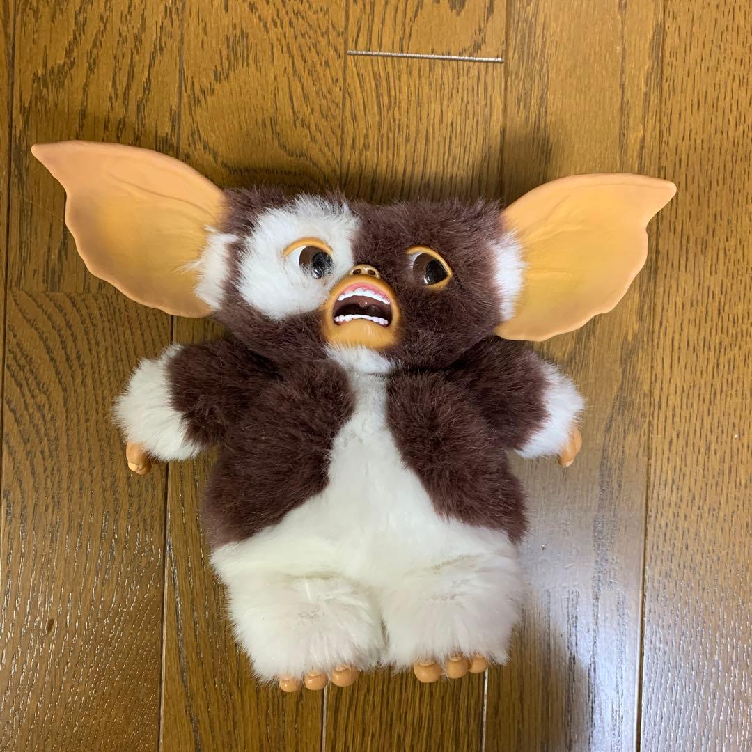 ギズモ グレムリン オーバーザストライプス プラッシュドール びっくり