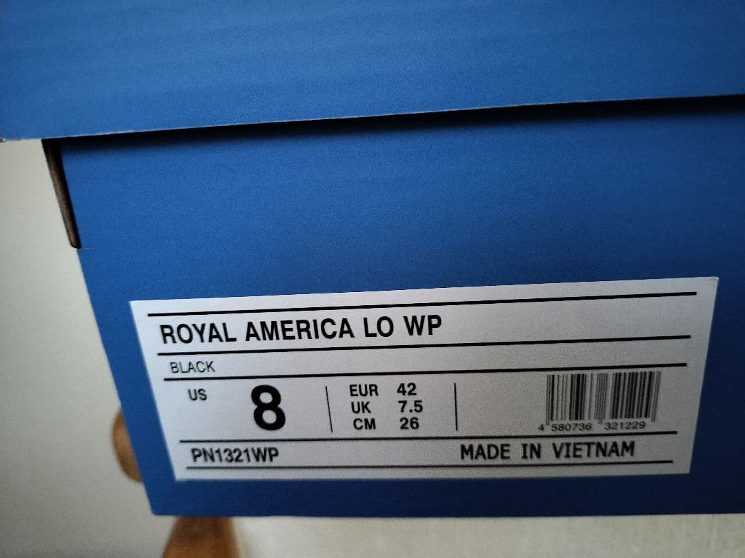 未使用　26.0cm プロケッズ　ロイヤルアメリカwp防水　防滑　ビブラムソール