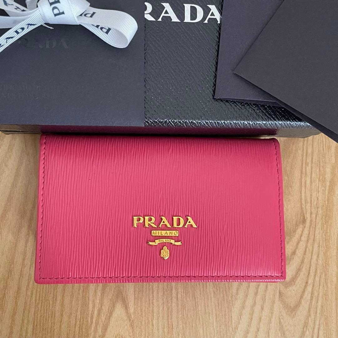 極美品 PRADA プラダ カードケース パスケース 名刺入れ ピンク - メルカリ