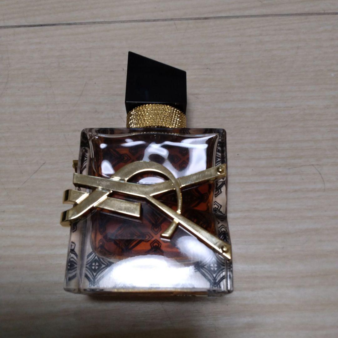 【ココナッツ】イヴサンローラン　香水　リブレ ルパルファム イヴ・サンローランの香水「リブレ ルパルファム」限定復活、甘さと