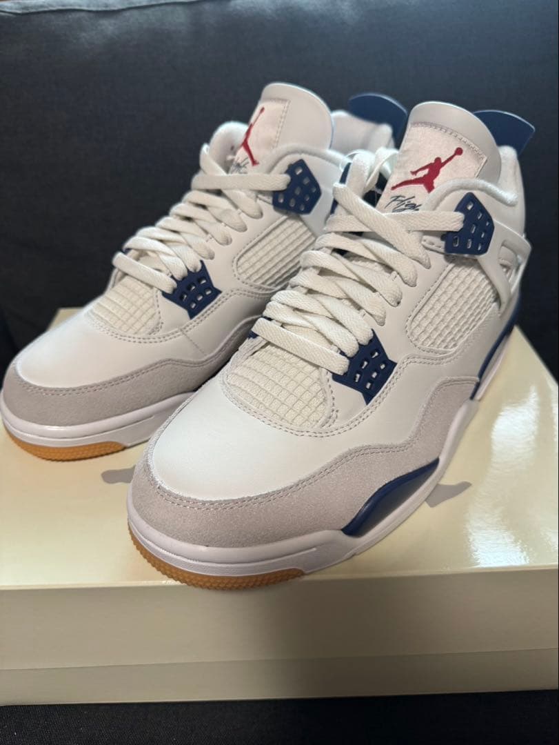 ヤ*ト様 Air Jordan 4 ホワイト/ネイビー/グレー