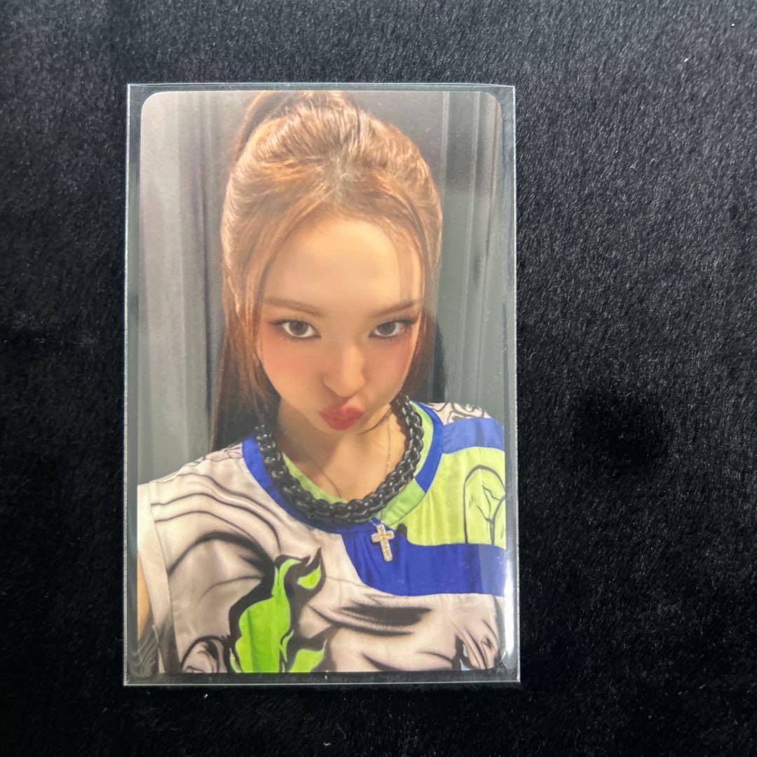 BABYMONSTER ランダムトレカ WE GO UP CHIQUITA - メルカリ