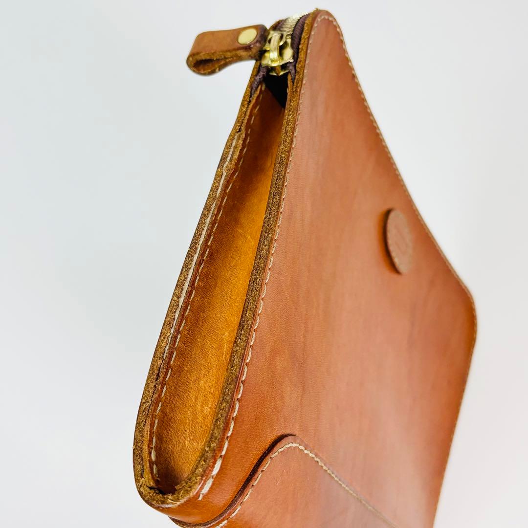 1280【希少】HERZ ヘルツ 本革 レザー クラッチバッグ PCケース A4