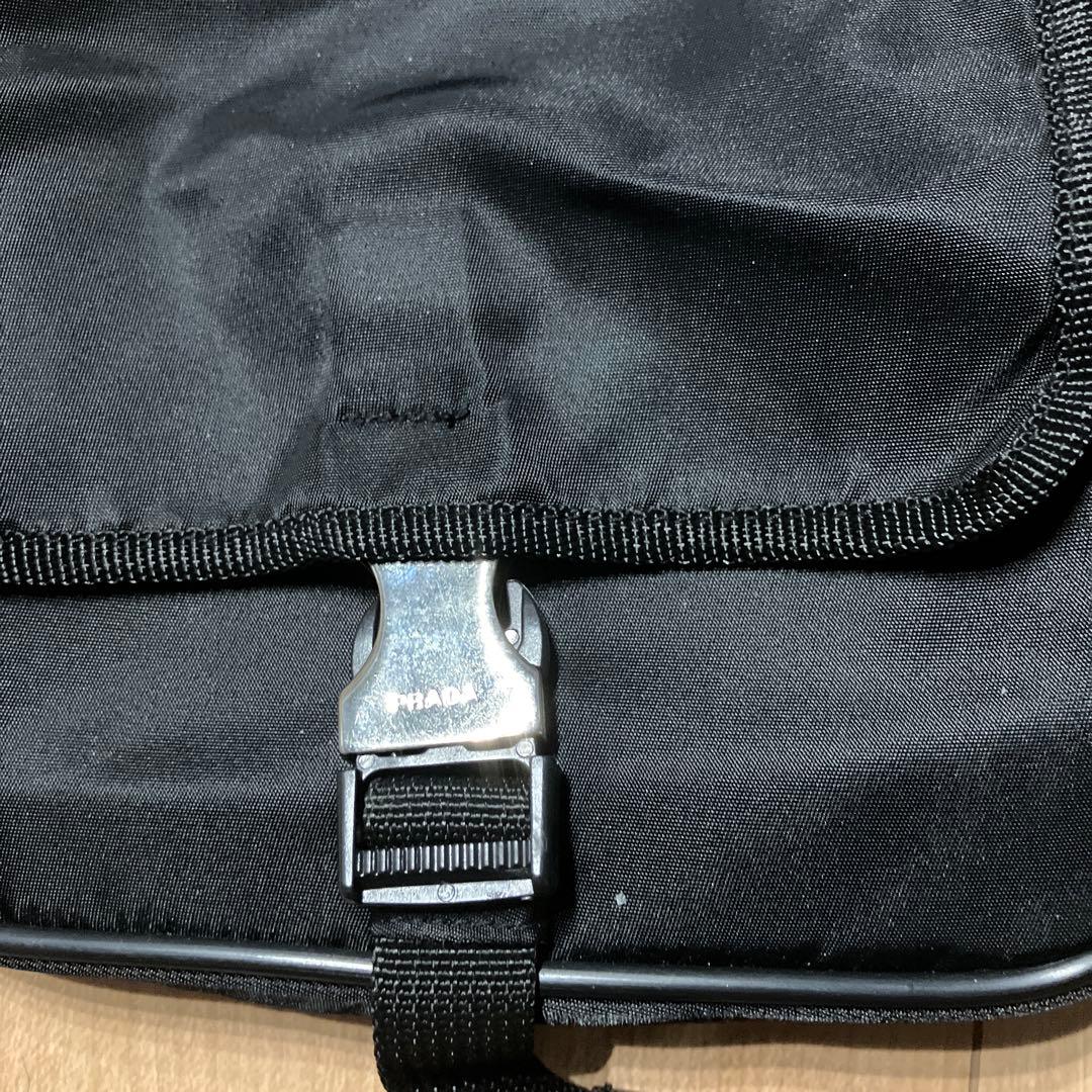 Prada 1999SS 名作ナイロンボディバッグ - メルカリ