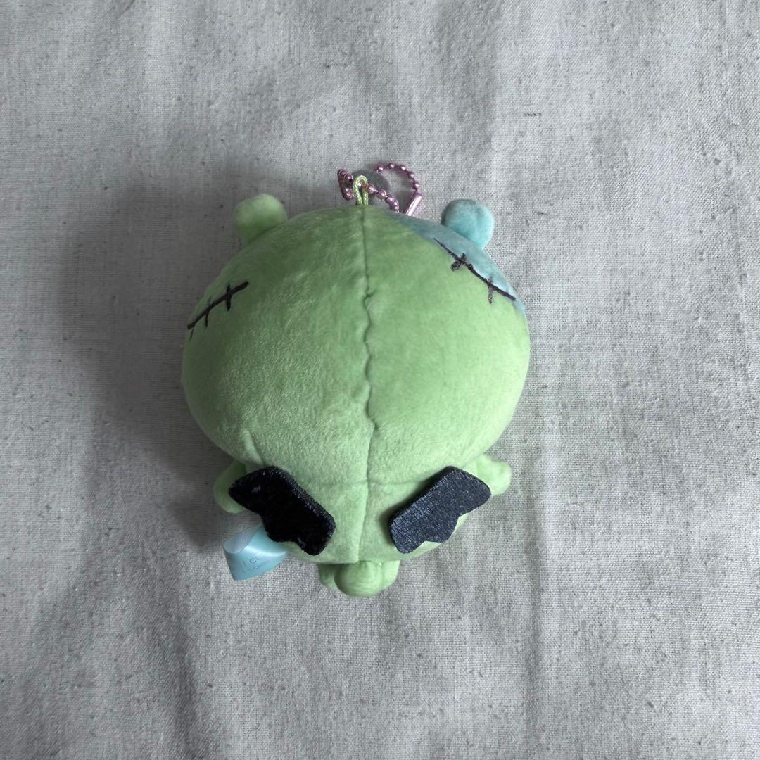 仮装たのしい〜！マスコット ゾンビなちいかわ - メルカリ