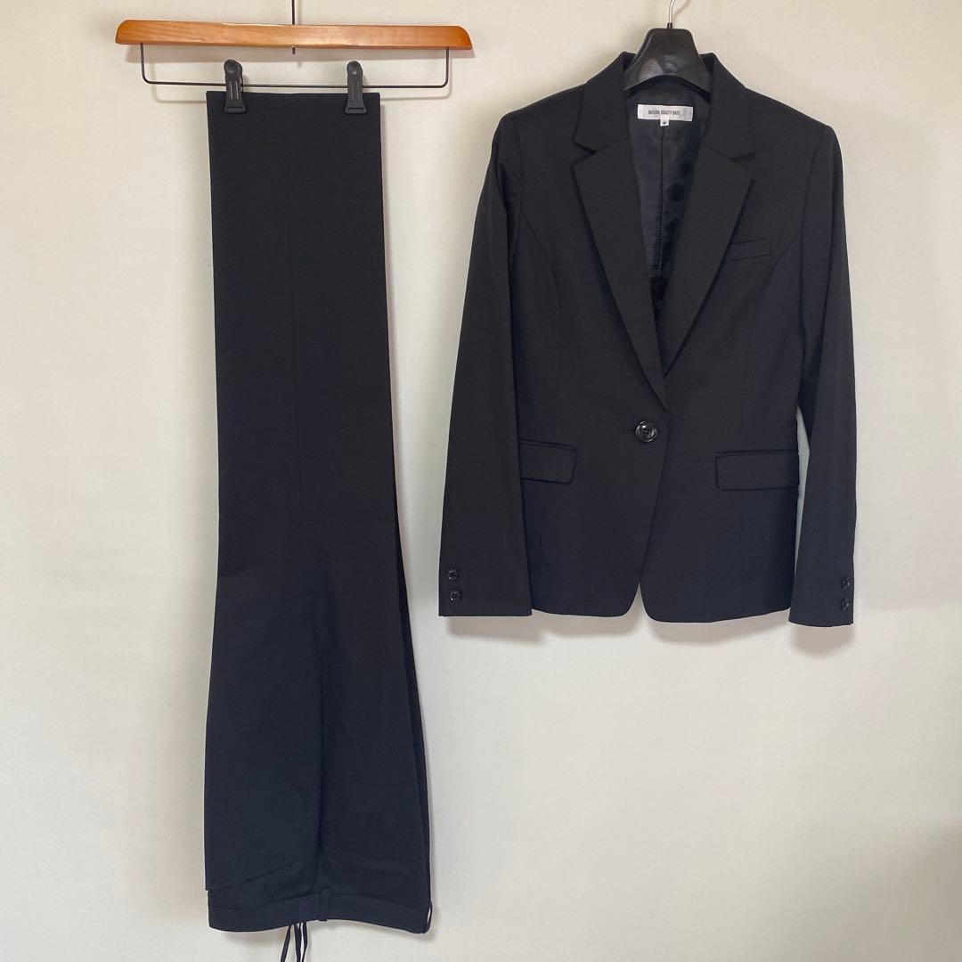 ナチュラルビューティーベーシック パンツスーツ M W72 黒 就活 DMW