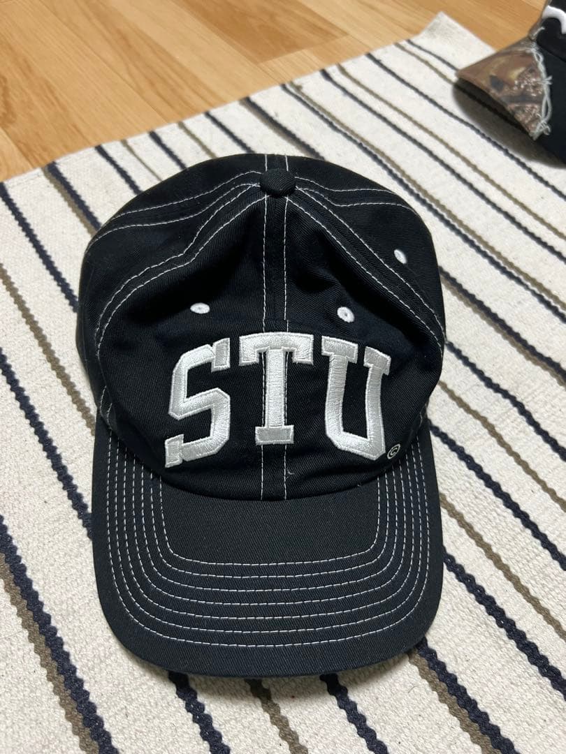 STUSSY MID-DEPTH STU ARCH STRAPBACK キャップ - メルカリ