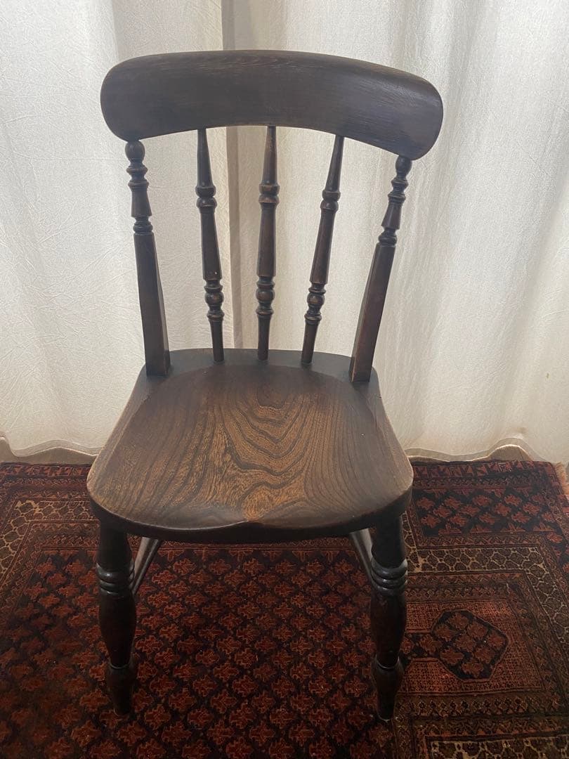 【アンティーク】　イギリスヴィンテージチェア