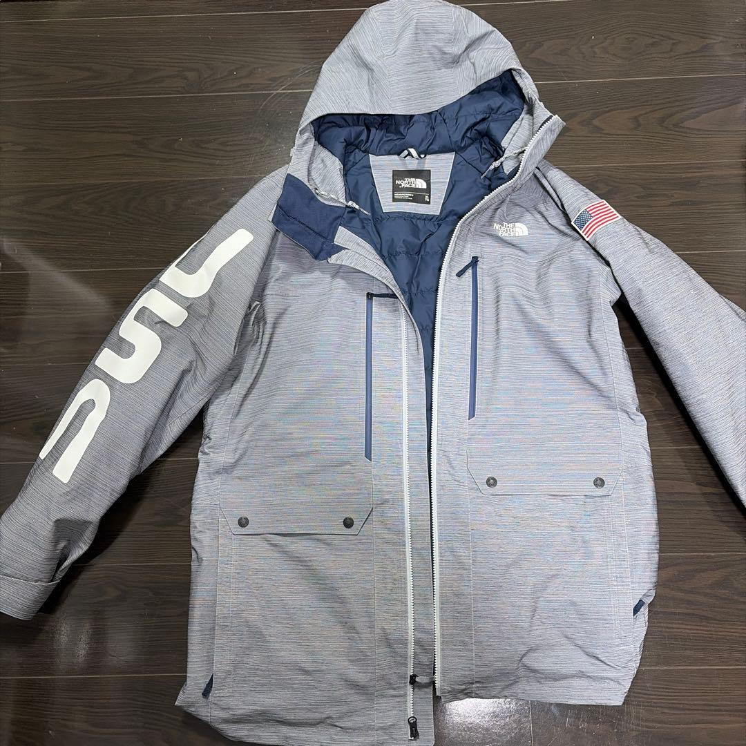 THE NORTH FACE XL ダウンジャケット グレー/ネイビー THE NORTH FACE（ザ ノースフェイス） ダウンジャケット ダウン 「THE