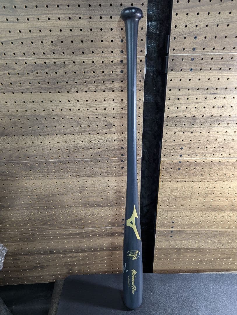 【週末限定価格】Mizuno Pro NPB バット　硬式バット