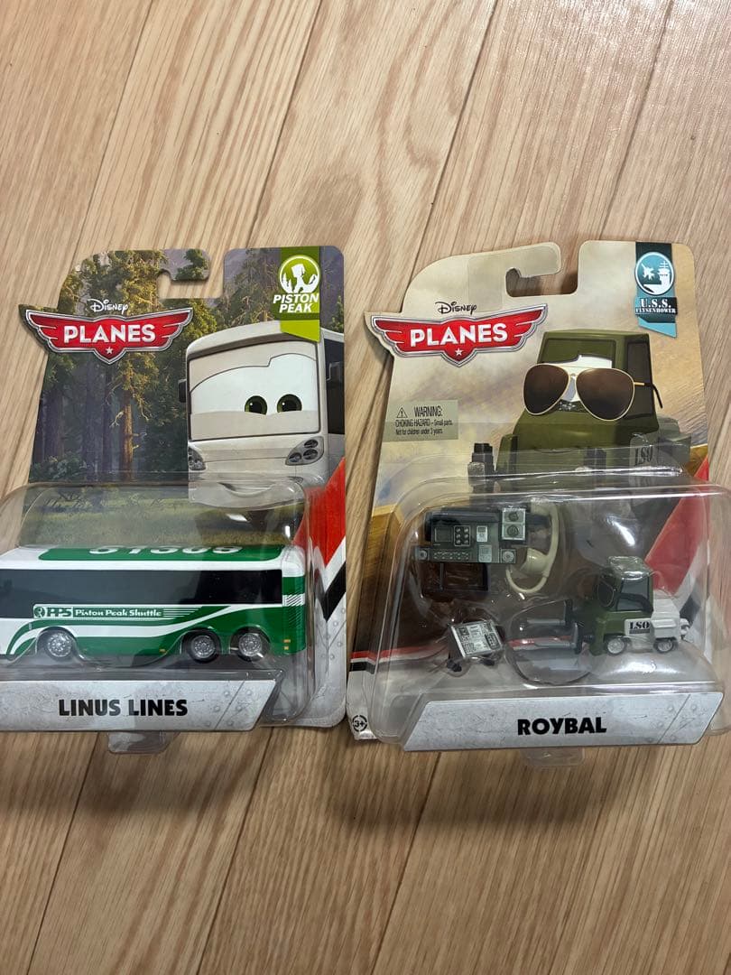 PLANES LINUS LINES & ROYBAL セット
