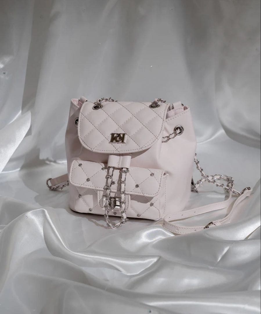 即日発送可能 ！ Darich ダーリッチ キルティングビジューミニリュック 予約商品】キルティングビジューミニリュック – Darich (ダーリッチ)