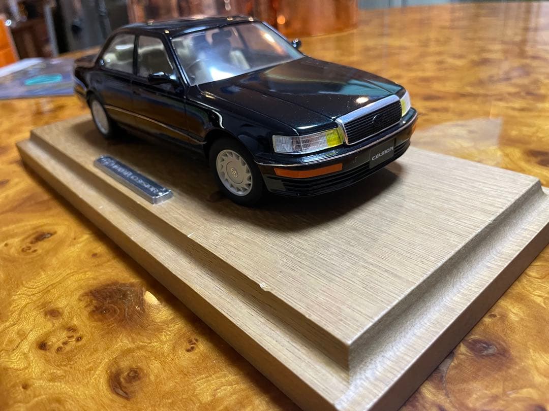 トヨタ 10セルシオ ブラック 成約記念 ミニカー 1/24 非売品