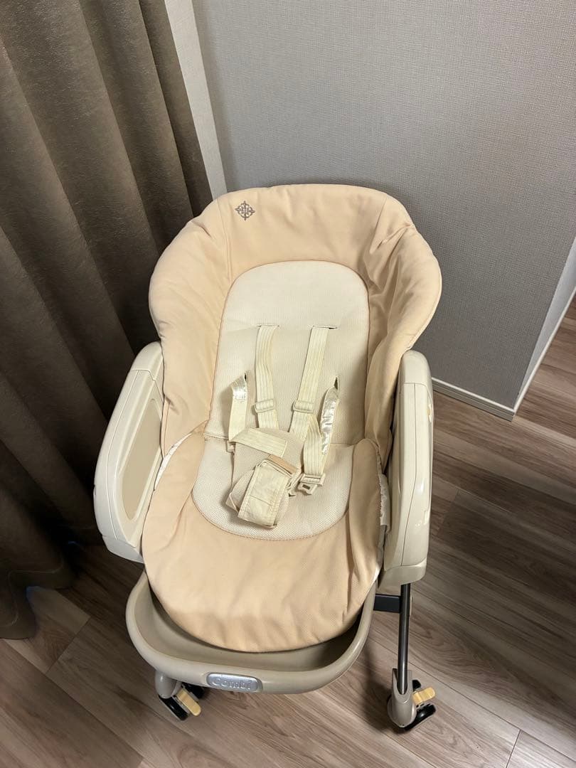 最終値下げ】Combi 電動ハイローチェア ロワイヤルAT LY テーブル無し