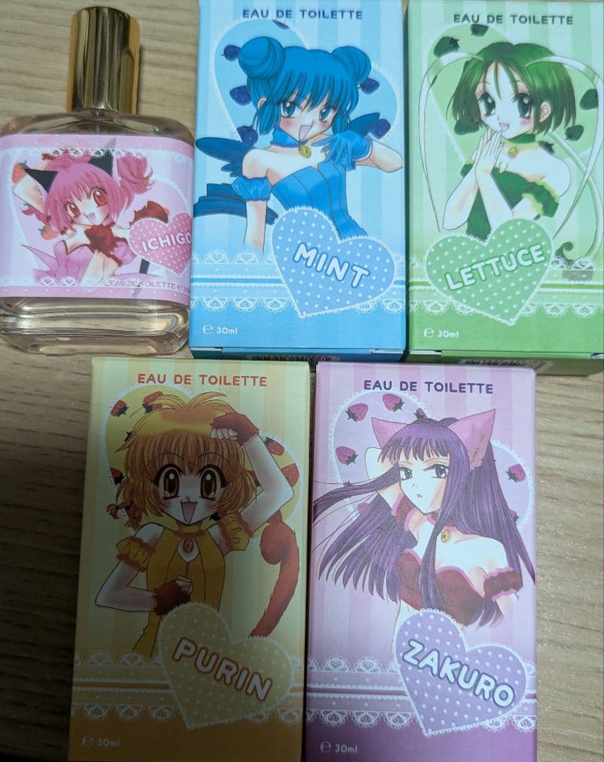 東京ミュウミュウ　オードトワレ　イチゴ　ミント　レタス　プリン　ザクロ　香水 東京ミュウミュウ | フェアリーテイル