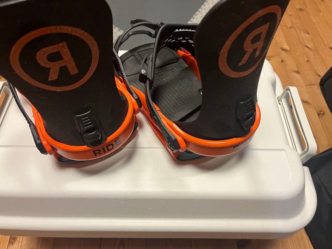 RIDE スノーボードビンディング ブラック/オレンジ