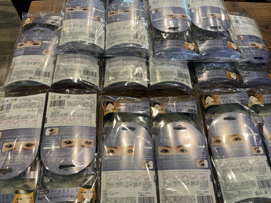 MANDARAKE 銀河鉄道999 メーテルEYES メーテルのつけまつげ ク…