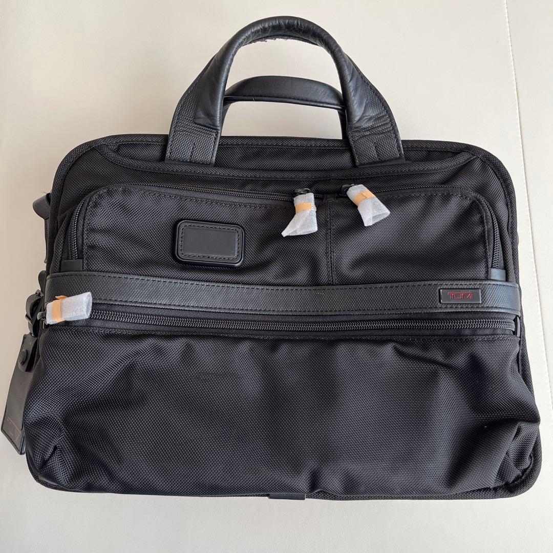 【美品】TUMI(トゥミ)26120D2 ALPHA2 バッグ TUMI 26120D2 Alpha Ballistic Business Small Screen Expandable