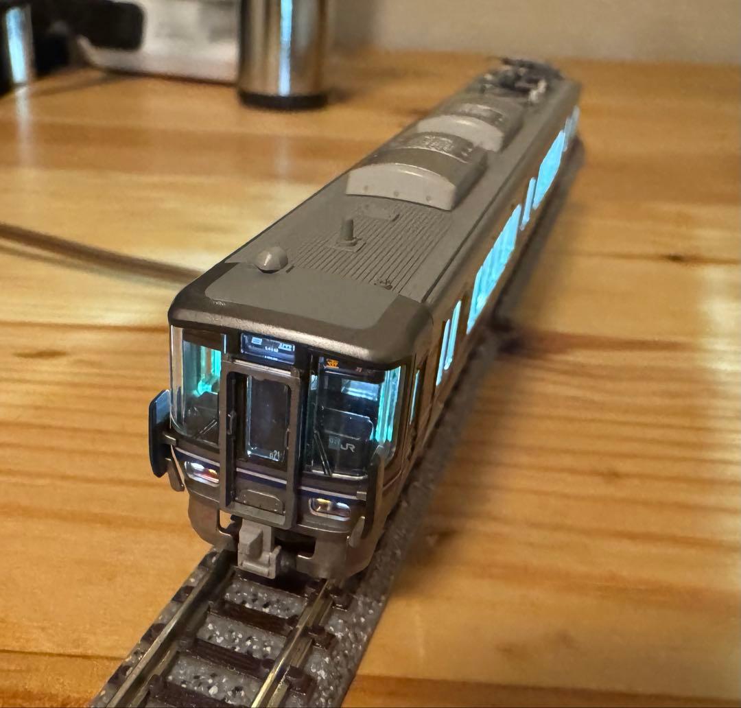 [現状品]KATO 室内灯付き JR西日本 521系 2次車 2両セット KATO 10-1395 521系 (2次車) 2両セット 鉄道模型 Nゲージ | 鉄道模型