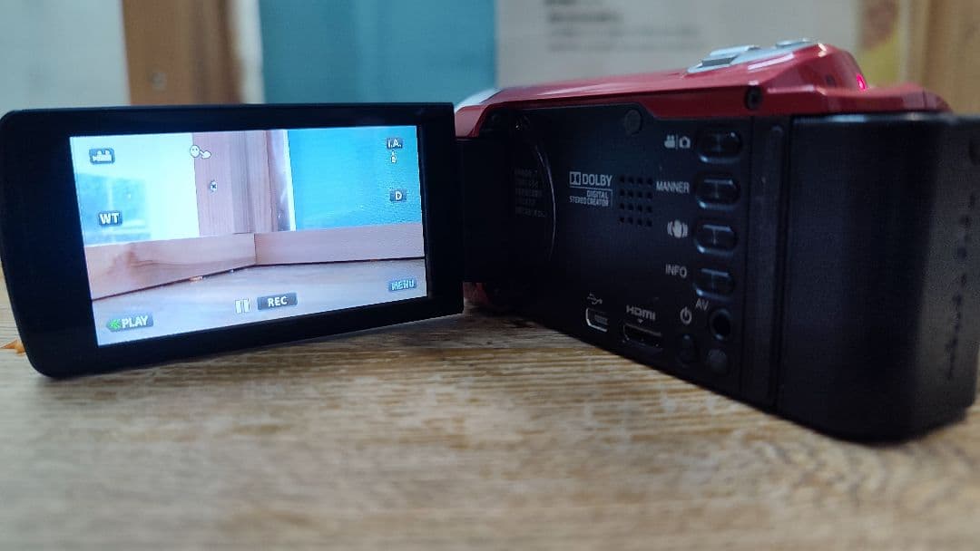 JVC Everio GZ-E225-R ビデオカメラ レッド - メルカリ