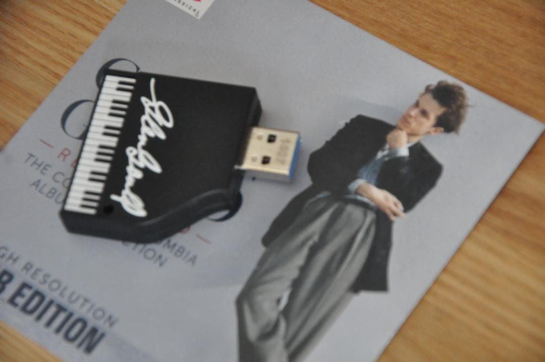 グレン・グールド / REMASTERED (データUSBメモリ）