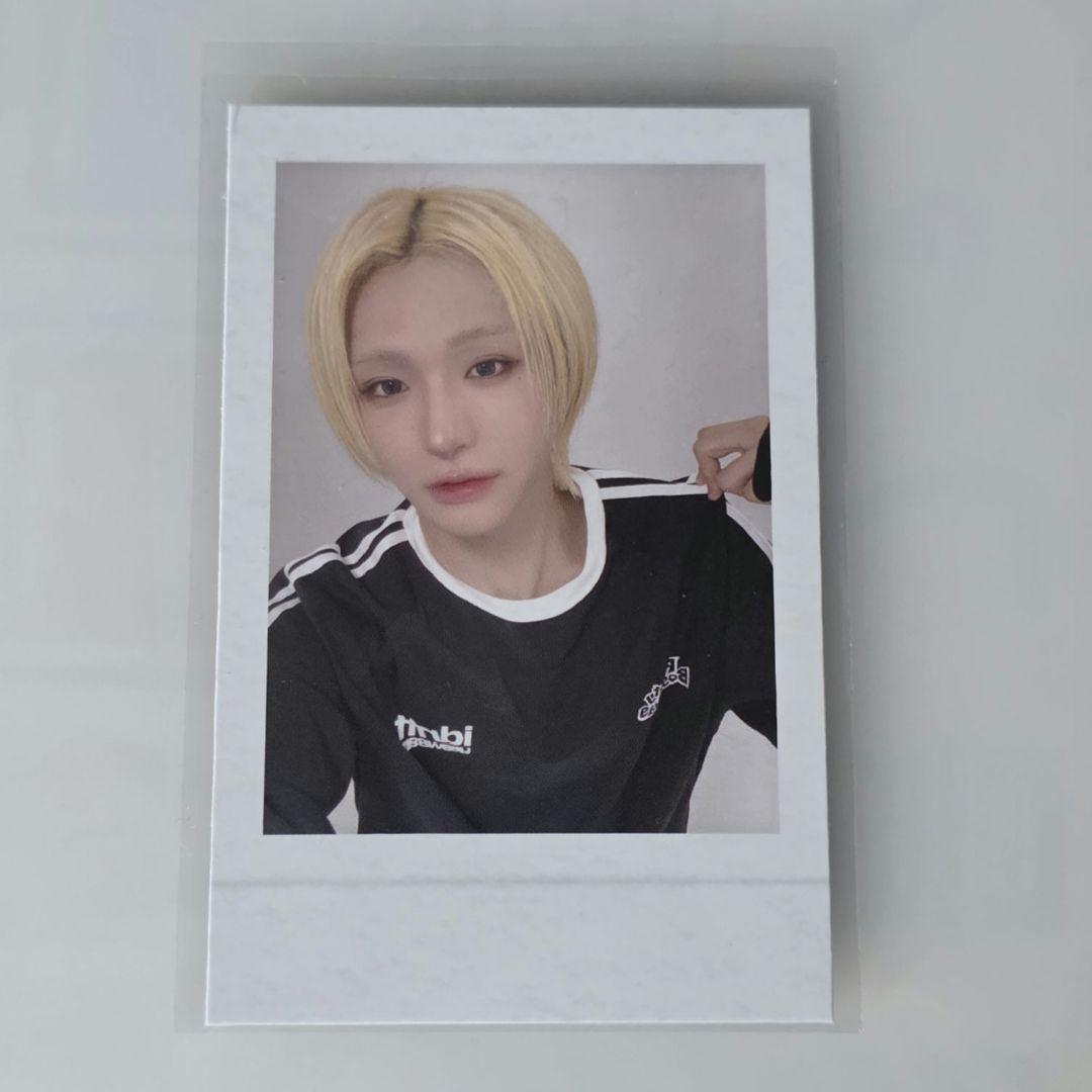 idntt yesweare t-シャツ 付属 ポラロイド ポラ チョンミョン idntt - id5 : Lee Jaeyoung (Debut Profile Photos) : r/kpop