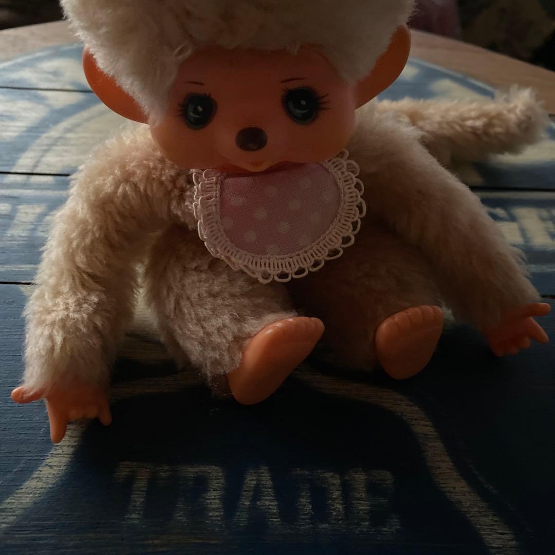 昭和レトロ ぬいぐるみ 猿 モンチッチ 指しゃぶり 人形 - メルカリ