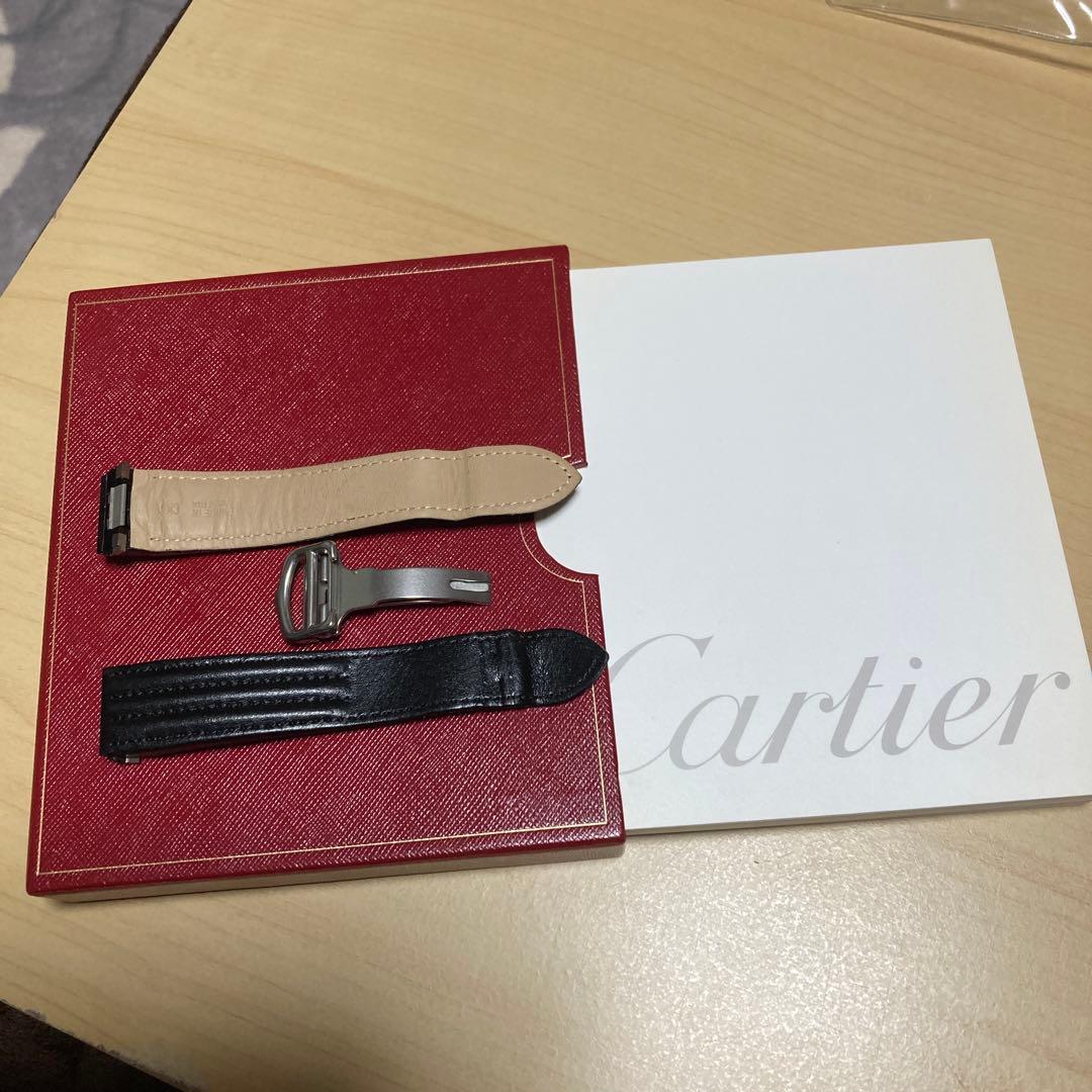 カルティエロードスター変えベルト