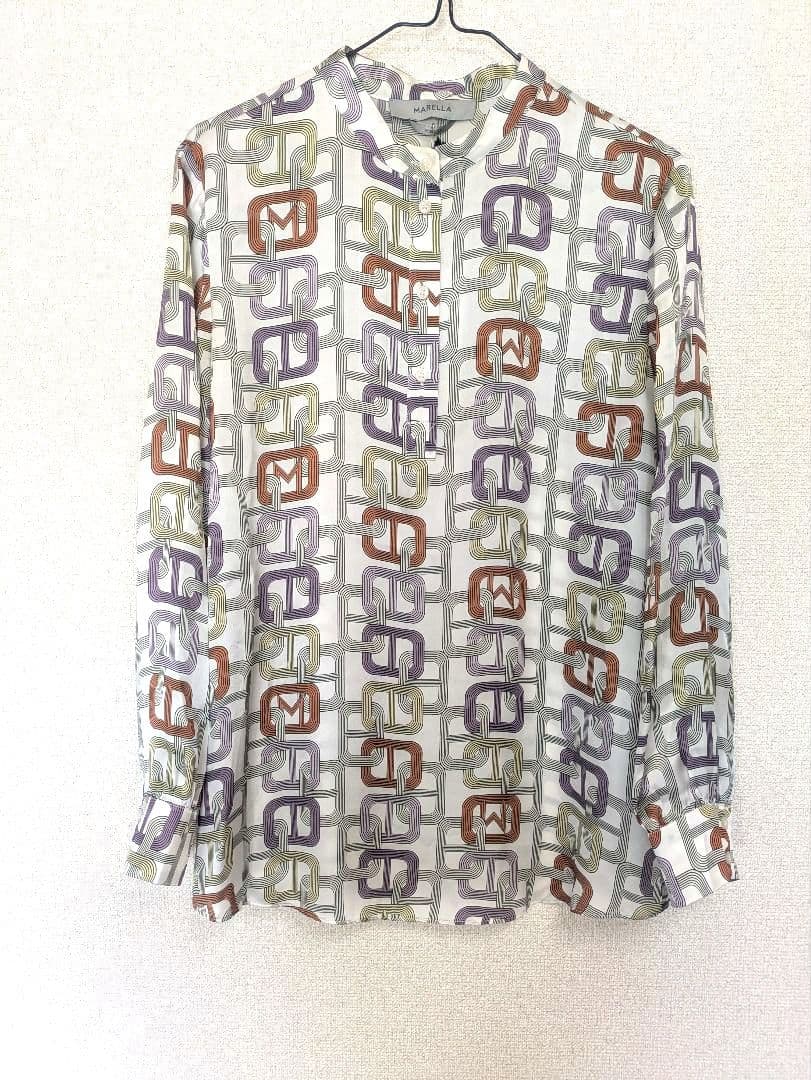 ［専用ページ]新品 MARELLA(マレーラ) 幾何学模様 シルク 長袖ブラウス