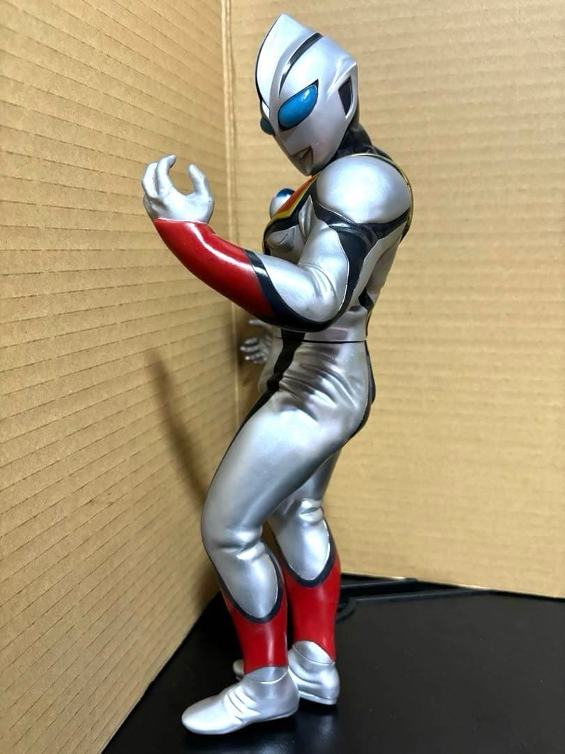 ビッグサイズソフビ3種 ウルトラマンティガ マルチタイプ グリッター