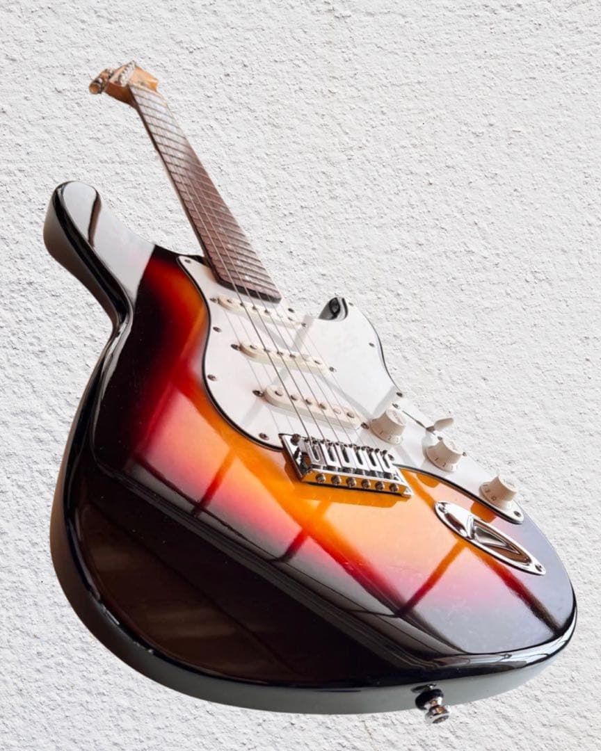 値下げ　バークレーBARCLAY ストラトタイプギター 初期　ロゴ期