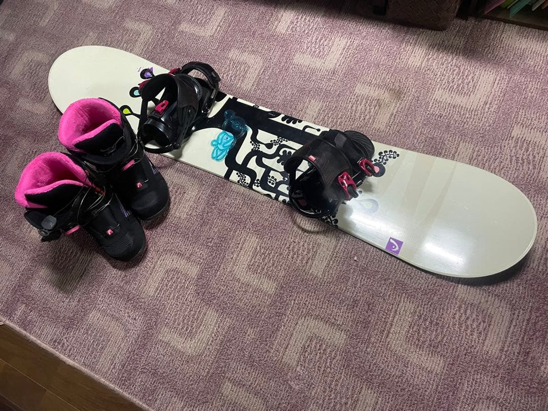 HEADスノーボード3点セット ホワイト/ブラック/ピンク