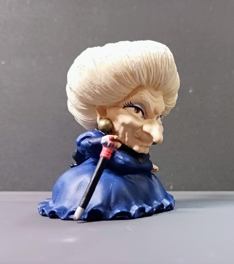 非売品 千と千尋の神隠し 湯婆婆 フィギュア - メルカリ