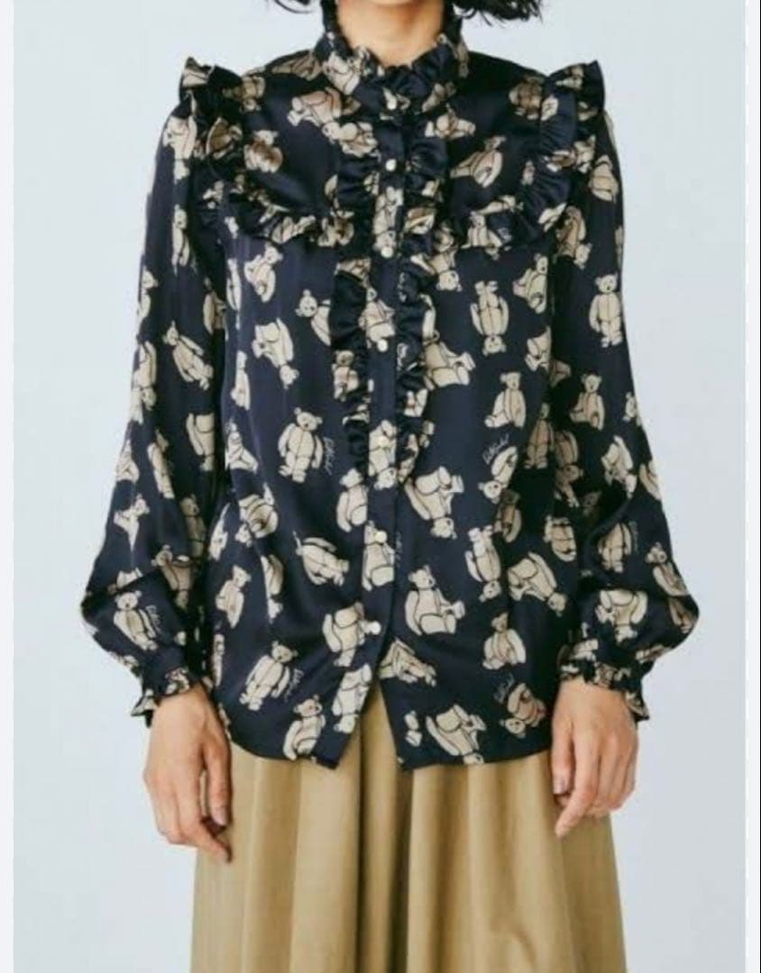 ダブルスタンダードクロージング　ブラウス