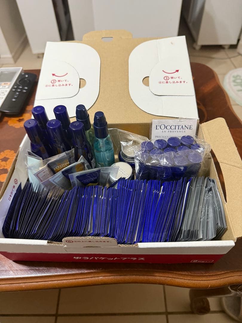 L'OCCITANE ロクシタン　たっぷりサンプルセット