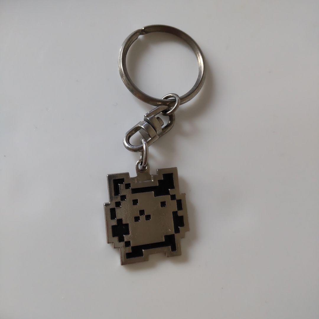 値下げ❯たまごっち にゃっち キーホルダー 当時物 平成レトロ - メルカリ