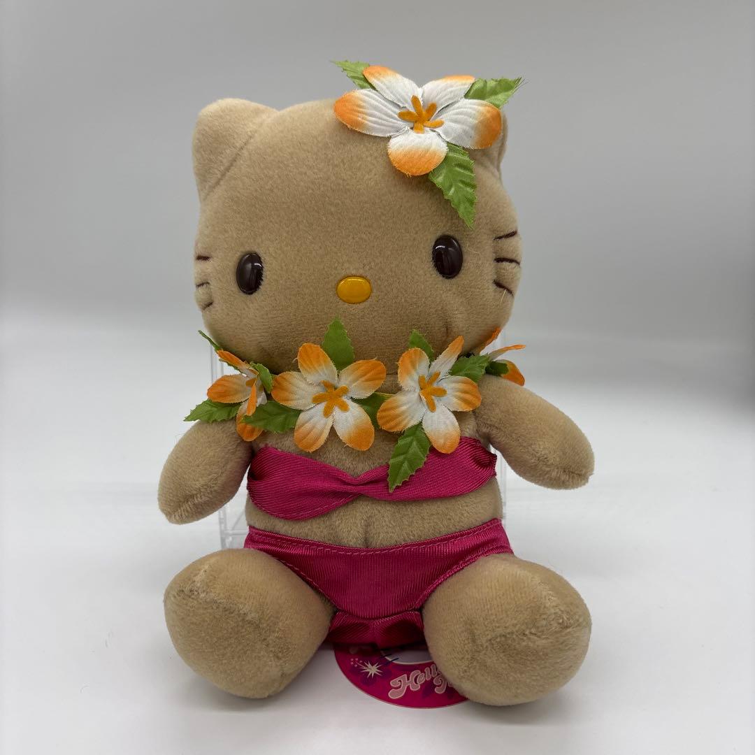 [ハワイ限定]日焼けキティ 水着 ぬいぐるみ ハワイの「日焼けキティ」まだまだブーム継続中！人気店とのコラボ定番