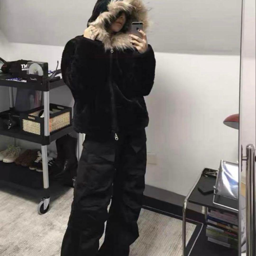 WHISTLEHUNTER ファー付きジップパーカー opium y2k - メルカリ