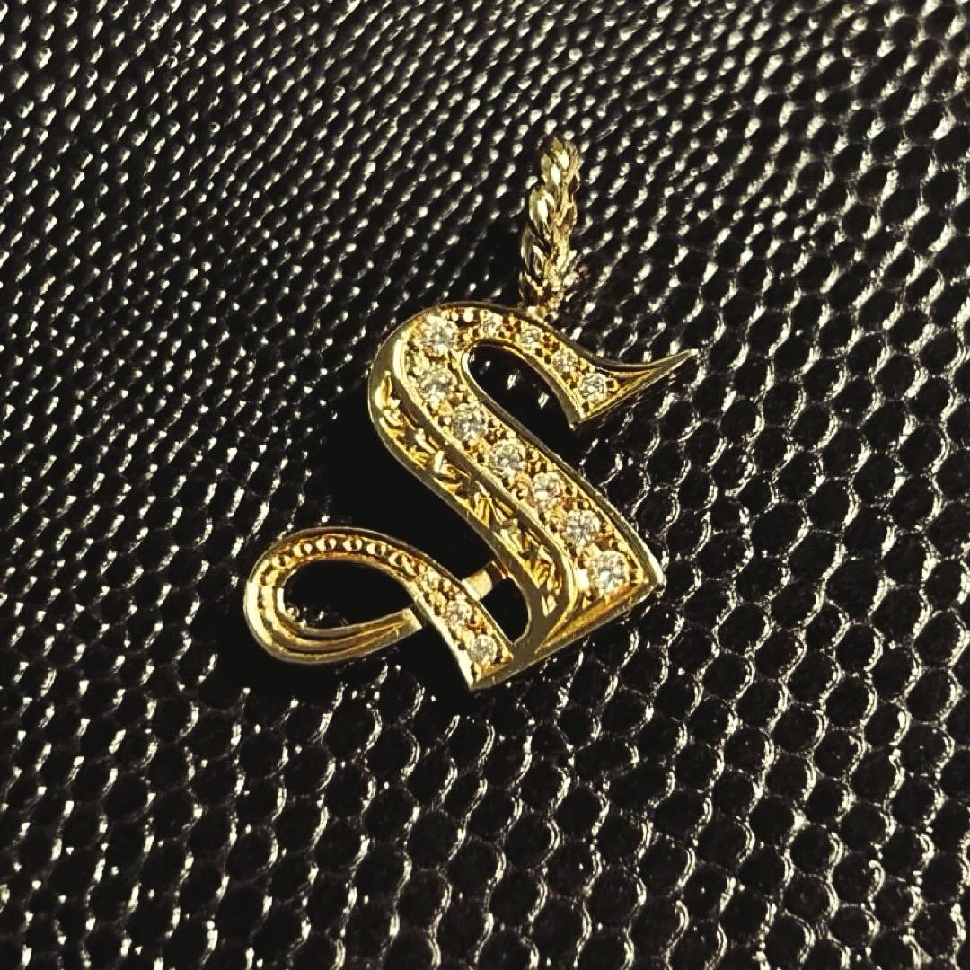 ★期間限定 価格★〈定価35万〉SJX K18 イニシャルチャーム【Ｓ】サイズL 楽天市場】k18 ゴールド ネックレス ペンダントトップ イニシャル