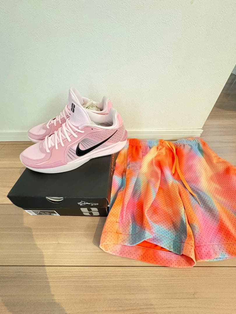 着用一回Nike サブリナ2EP LCKRショーツセット