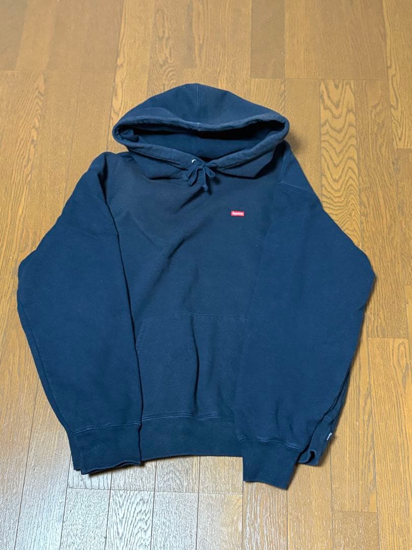 supreme スモールロゴ　パーカー