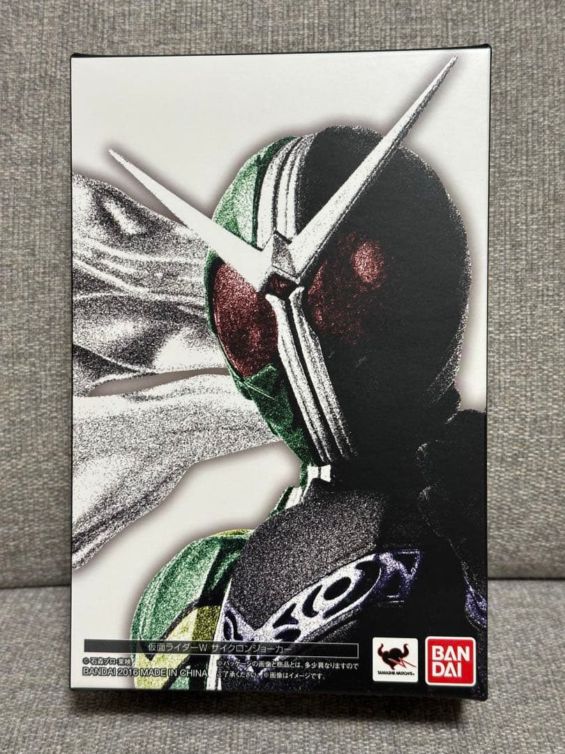 S.H.Figuarts真骨彫製法　仮面ライダーダブル サイクロンジョーカー