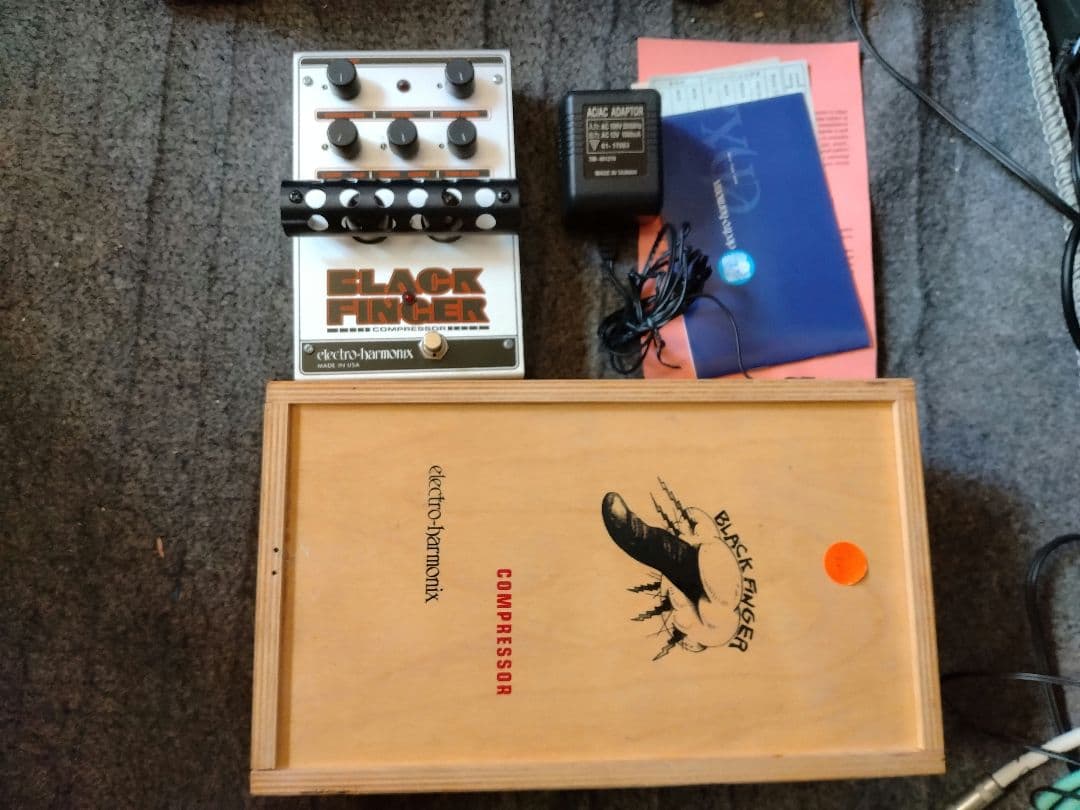Electro-Harmonix Black Finger コンプレッサー