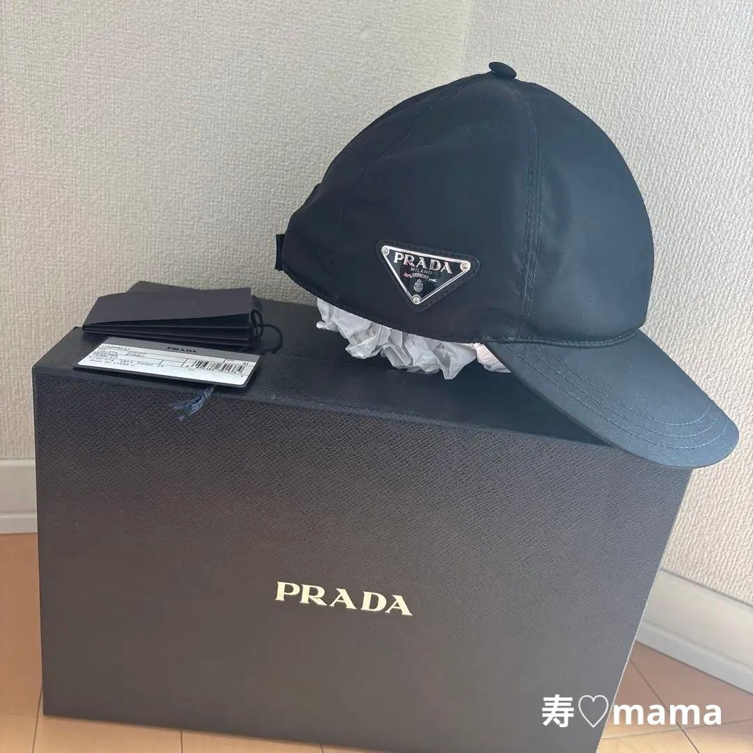 え*み様 美品　男女兼用　PRADA ナイロンベースボールキャップ　ブラック　M