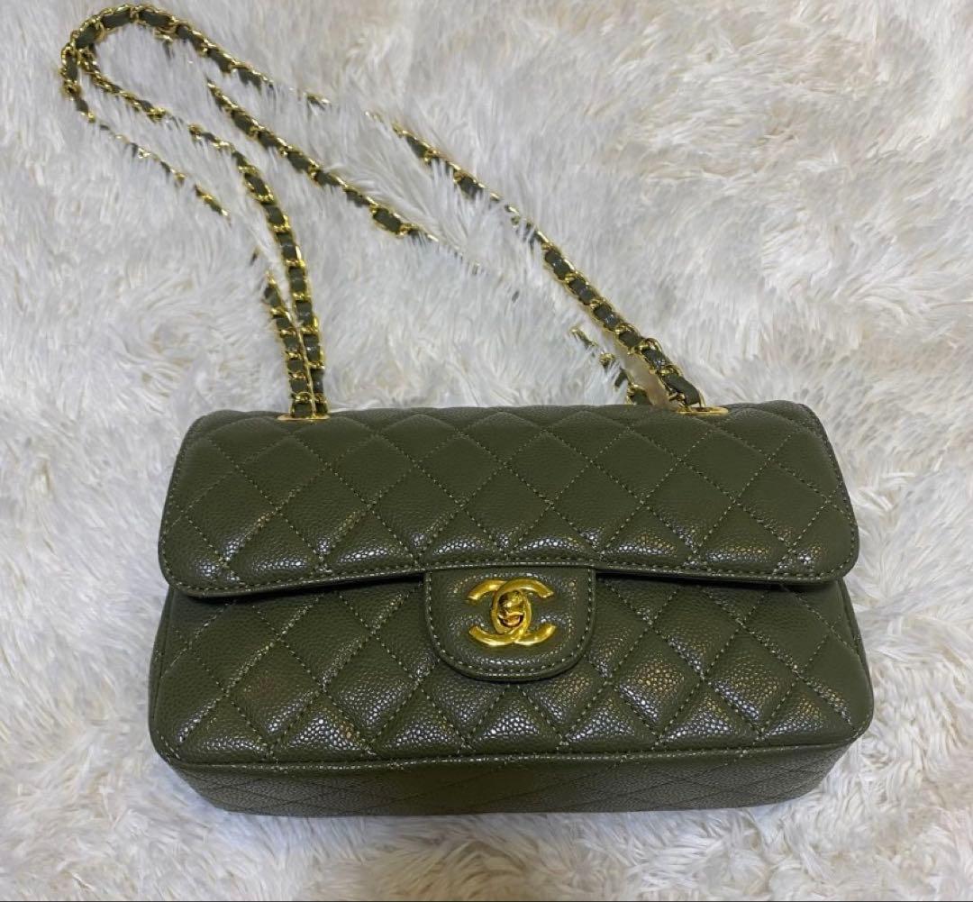 CHANEL チェーンバッグ　マトラッセ　グリーン　ノベルティ ミニマトラッセ チェーンショルダーバッグ ラムスキン グリーン