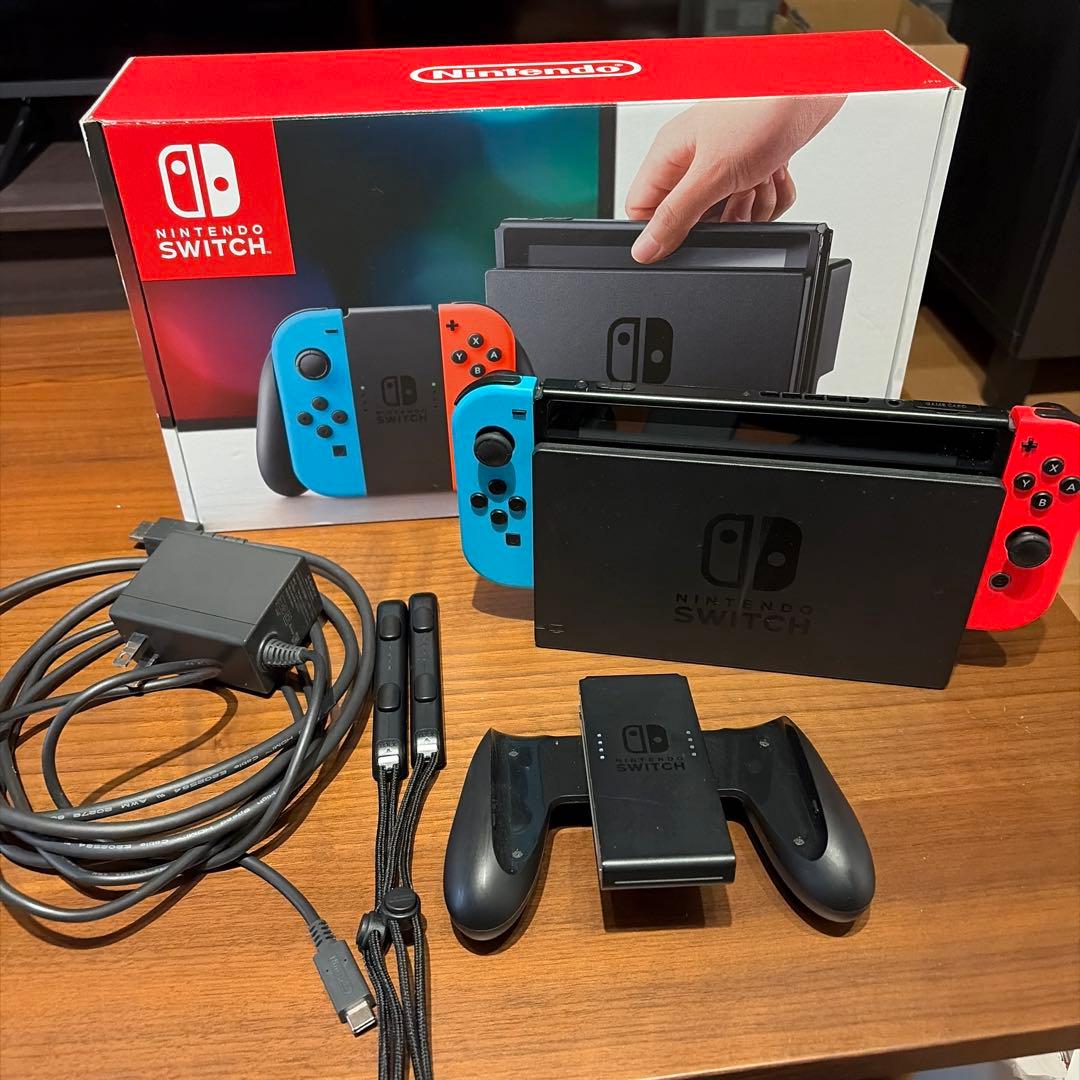 Nintendo Switch 本体 青/赤 コントローラー付き
