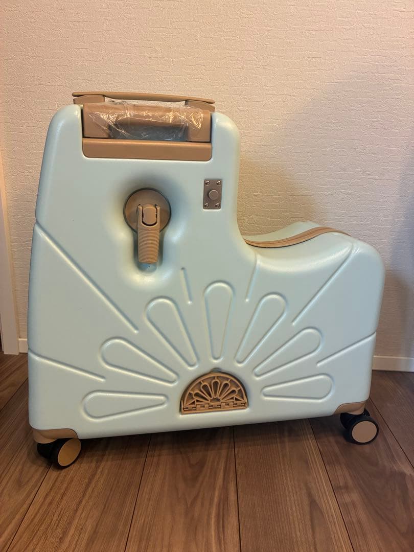 キッズキャリーケース⭐︎First.B⭐︎